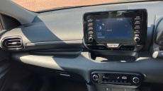 Toyota Yaris 1.5 Hybrid Icon 5dr CVT Hybrid Hatchback